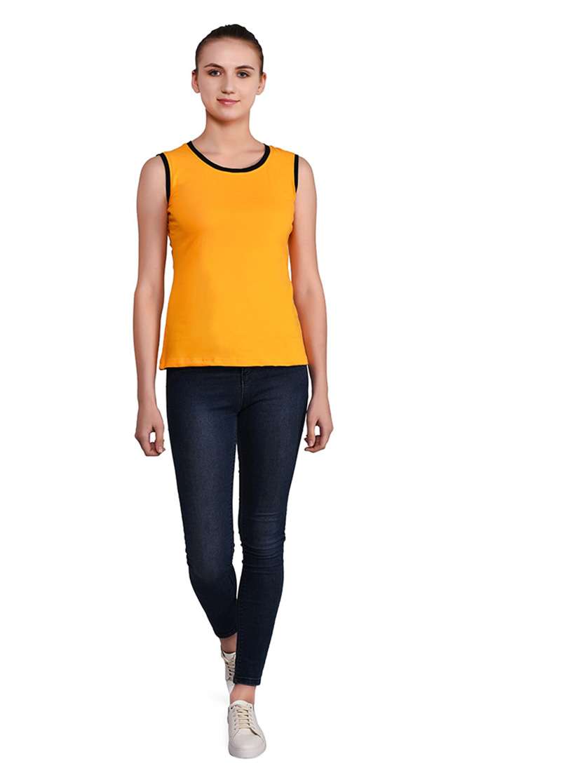 women solid round neck t-shirt - 20842288 -  Standard Image - 4
