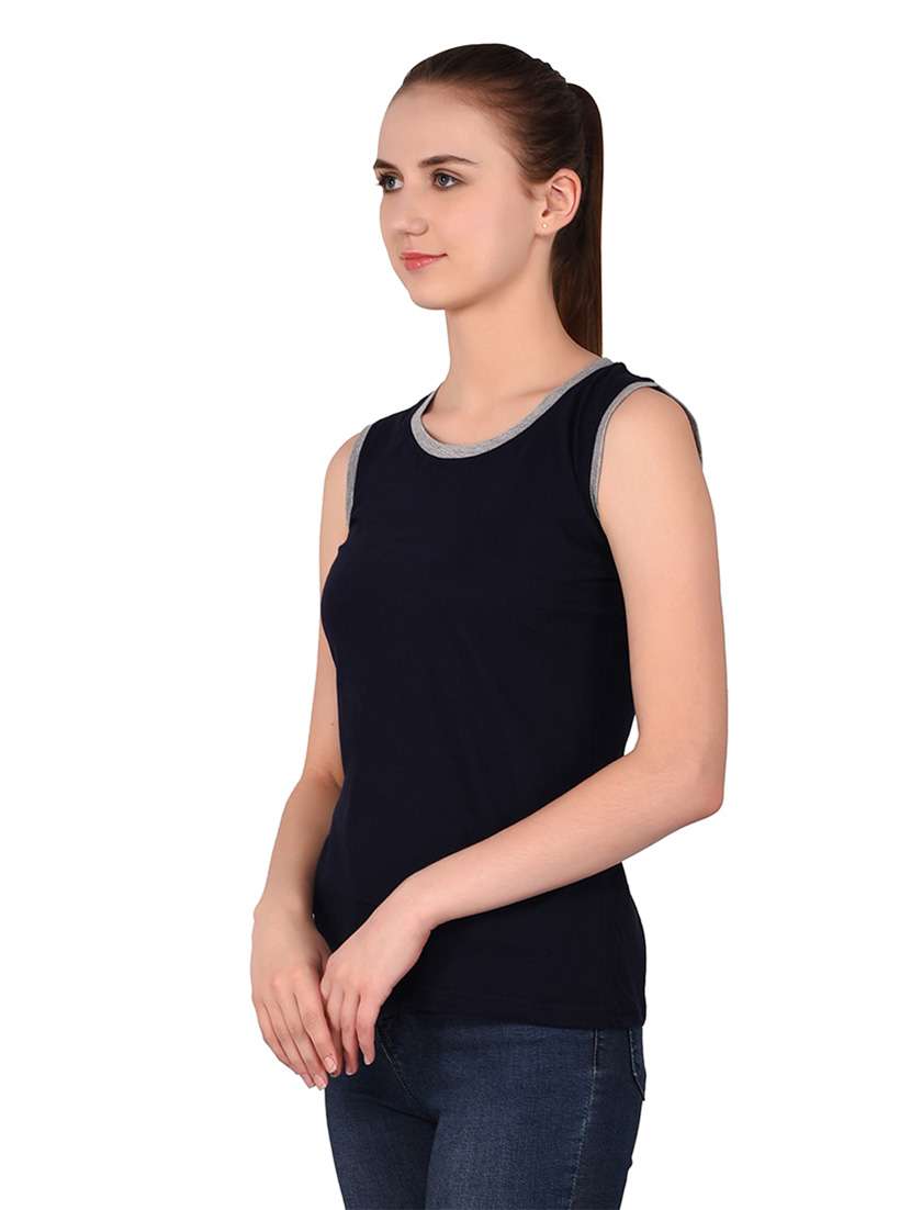 women solid round neck t-shirt - 20842291 -  Standard Image - 1