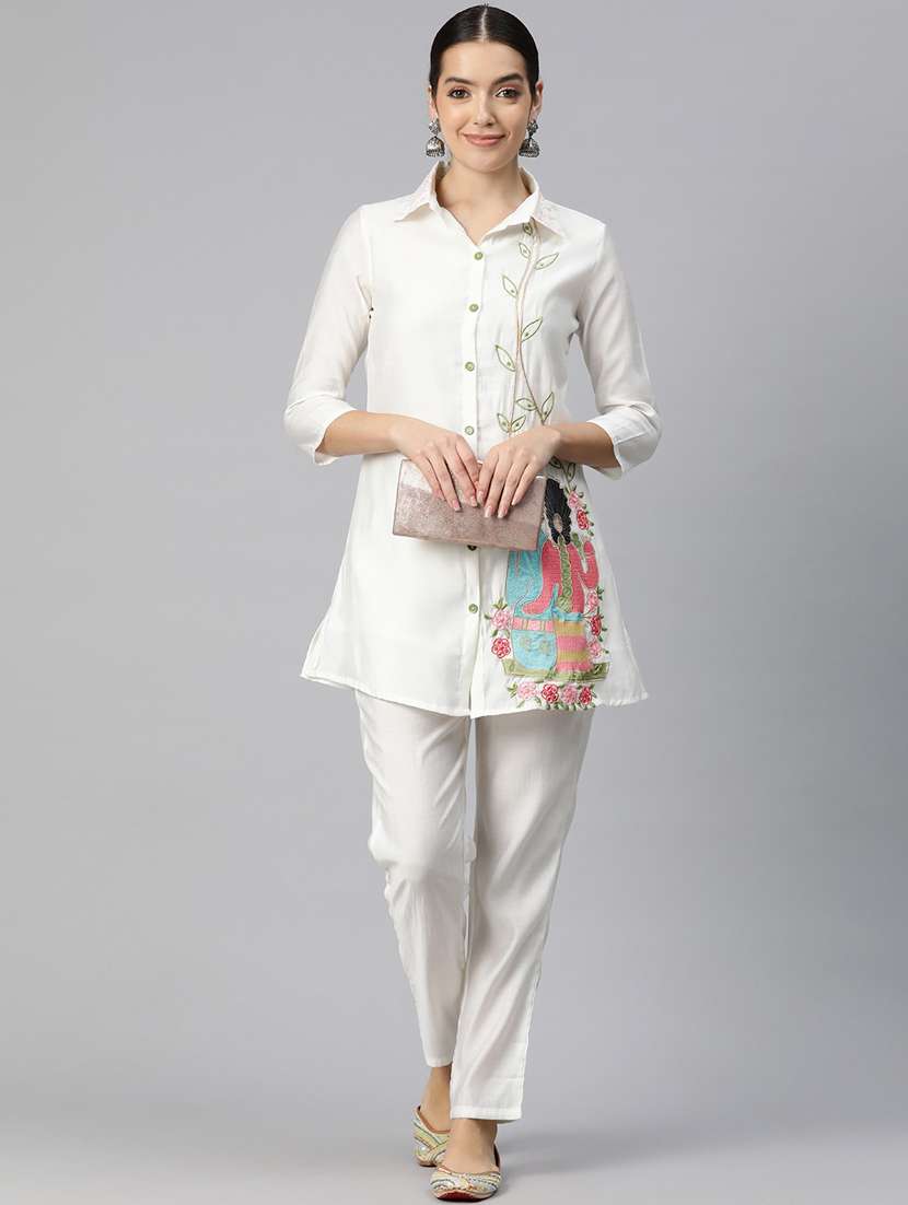 white three quarter sleeve ethnic co-ord set