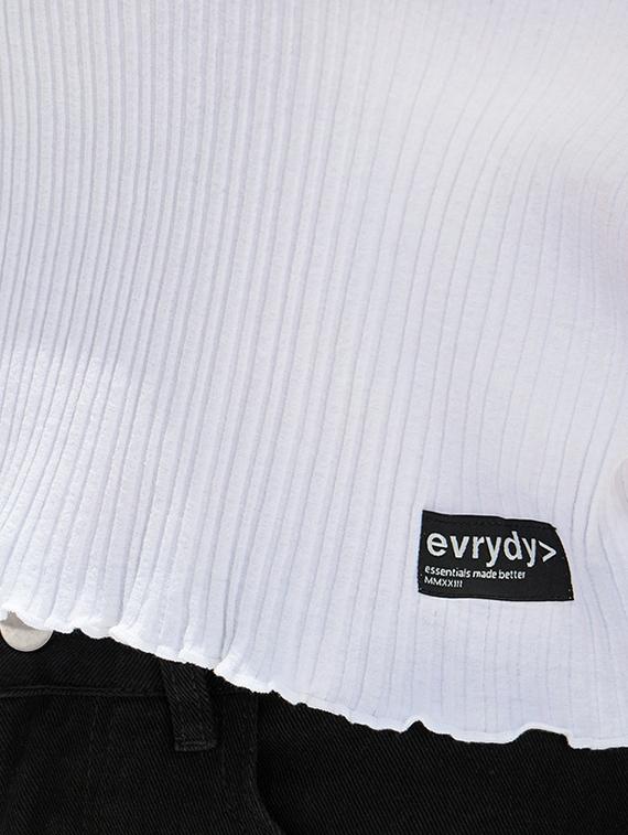 white cotton plain t-shirt - 20845889 - Standard Image - 4