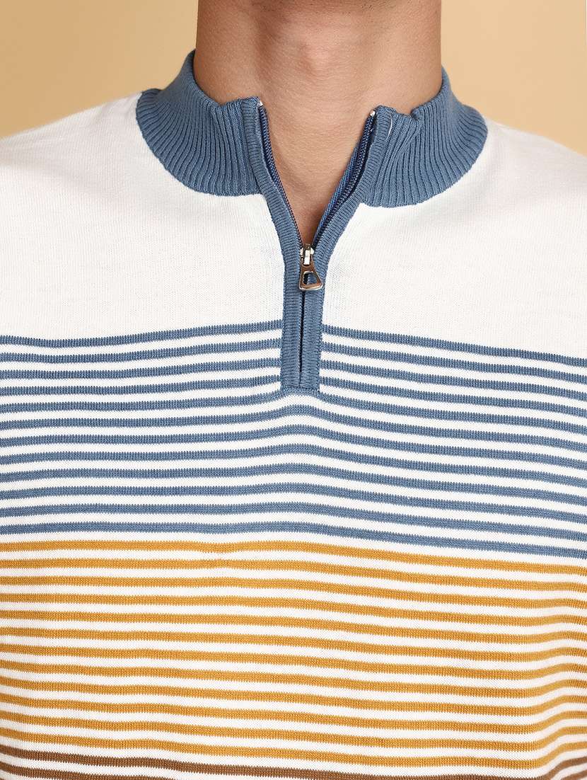 men short sleeves striped t-shirt - 20852302 -  Standard Image - 4