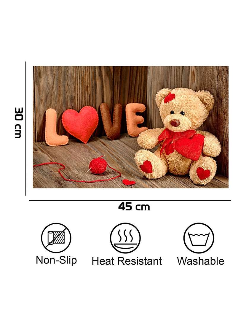 printed placemats for dining table and kitchen - 20853509 -  Standard Image - 4