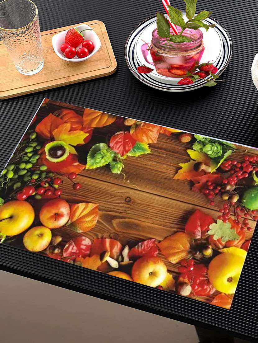 printed placemats for dining table and kitchen - 20853559 -  Standard Image - 1