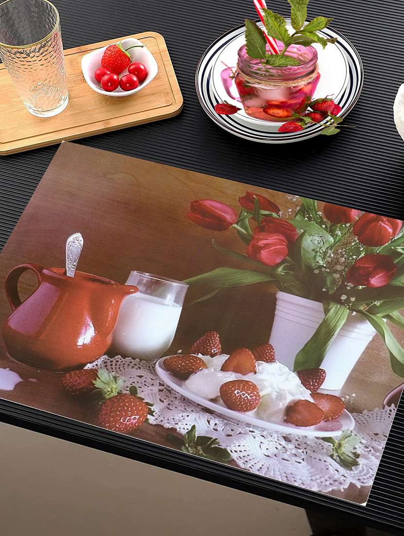 printed placemats for dining table and kitchen - 20853671 -  Standard Image - 1
