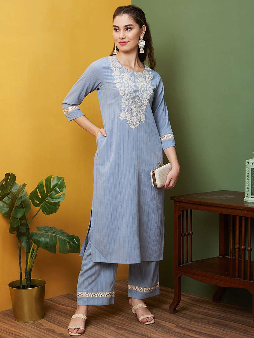 globus women grey floral embroidered yoke side slits straight kurta & lace hem pants set