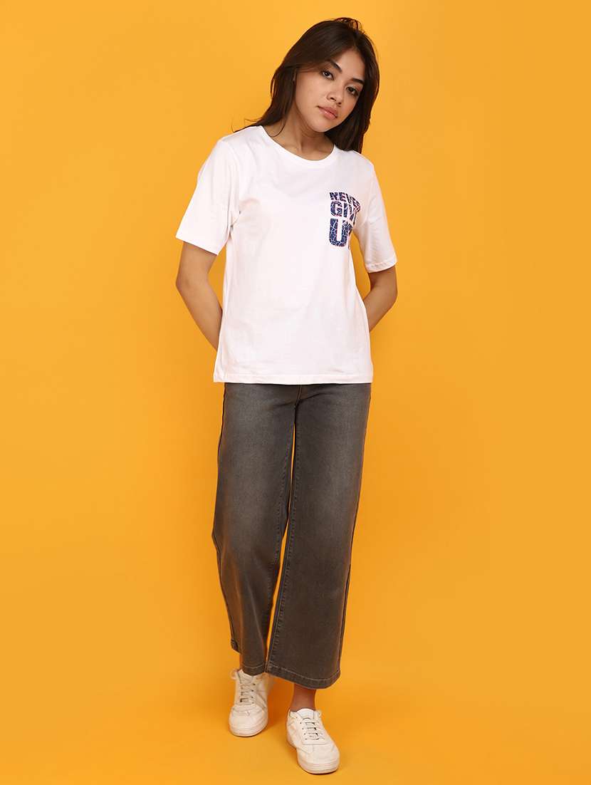 white cotton back print t-shirt - 20862845 -  Standard Image - 4