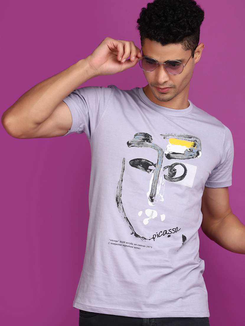 men round neck front printed t-shirt