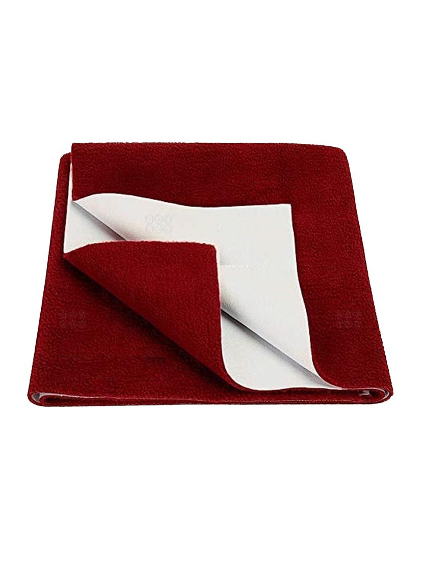 solid red rubber mat - 20864442 - Standard Image - 1