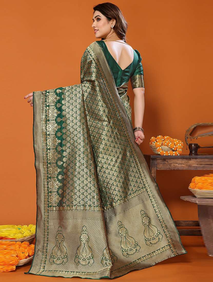 green silk blend kanjivaram saree with blouse - 20874036 -  Standard Image - 1