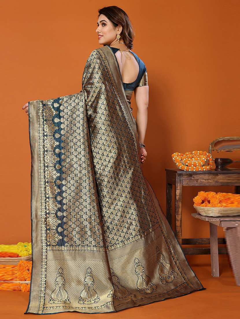 women zari kanjivaram saree with blouse - 20874037 -  Standard Image - 1