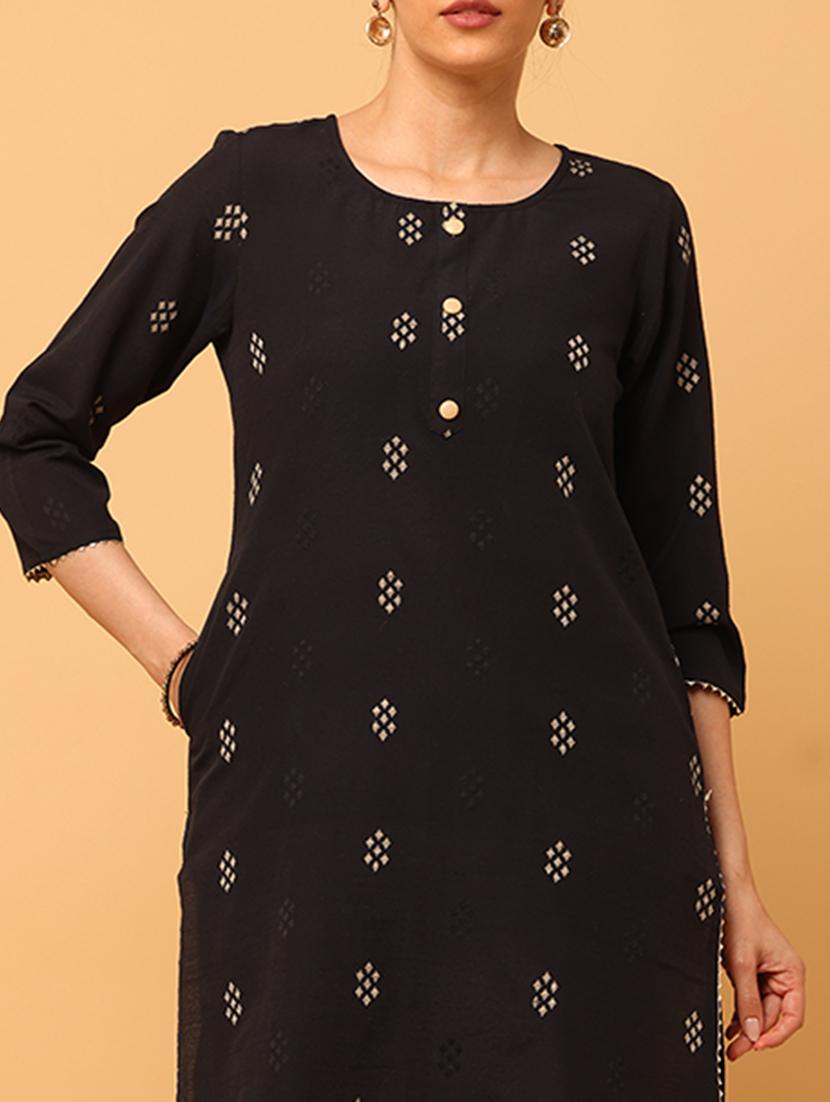 women black round neck straight kurta - 20878533 - Standard Image - 4