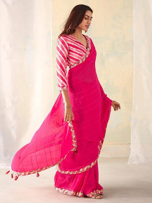 women pink checks printed lace work saree with blouse - 20879477 -  Standard Image - 0