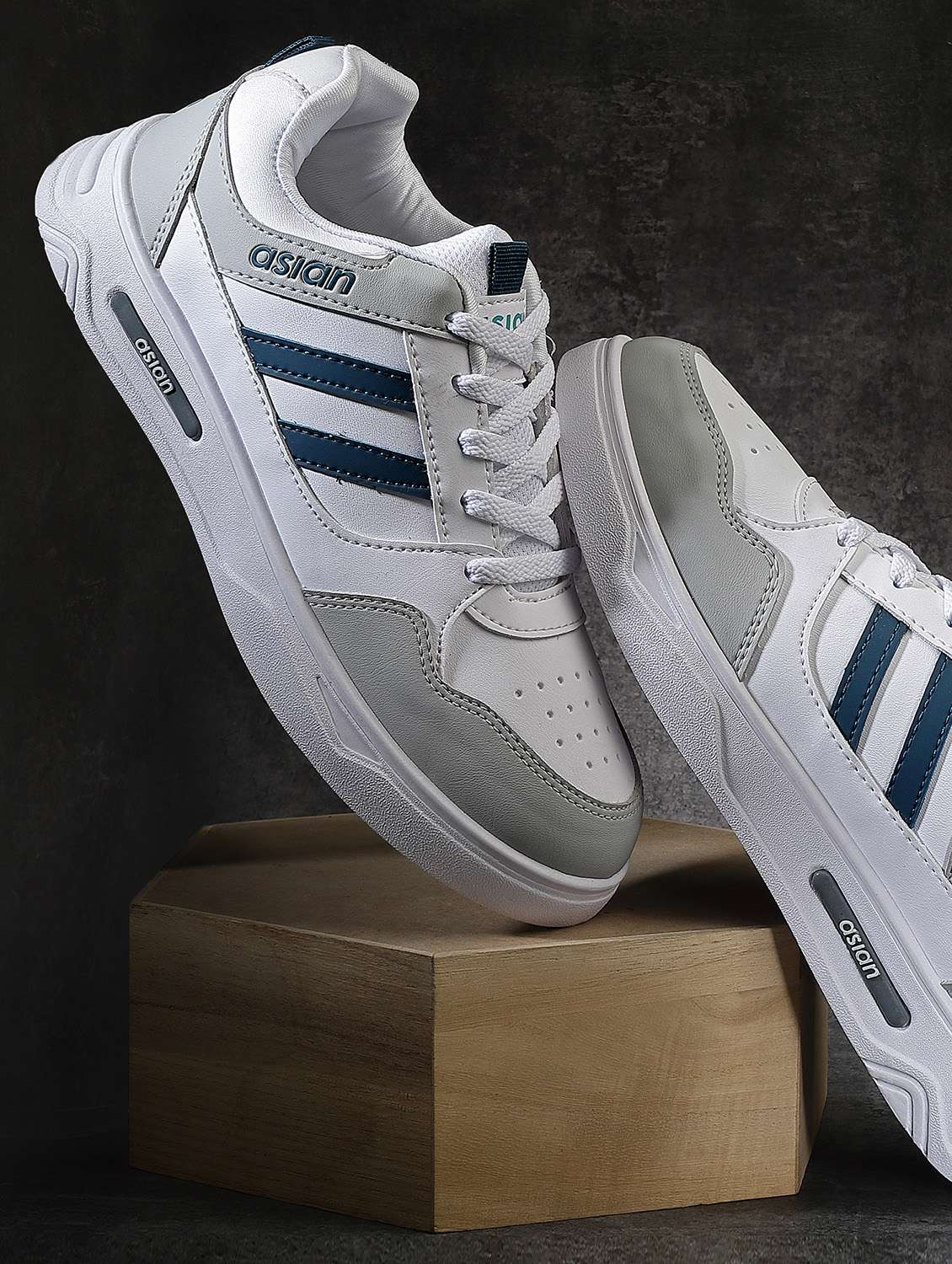 men color block lace up sneakers