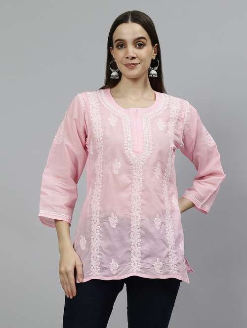 Women Three Quarter Sleeve Straight Kurti