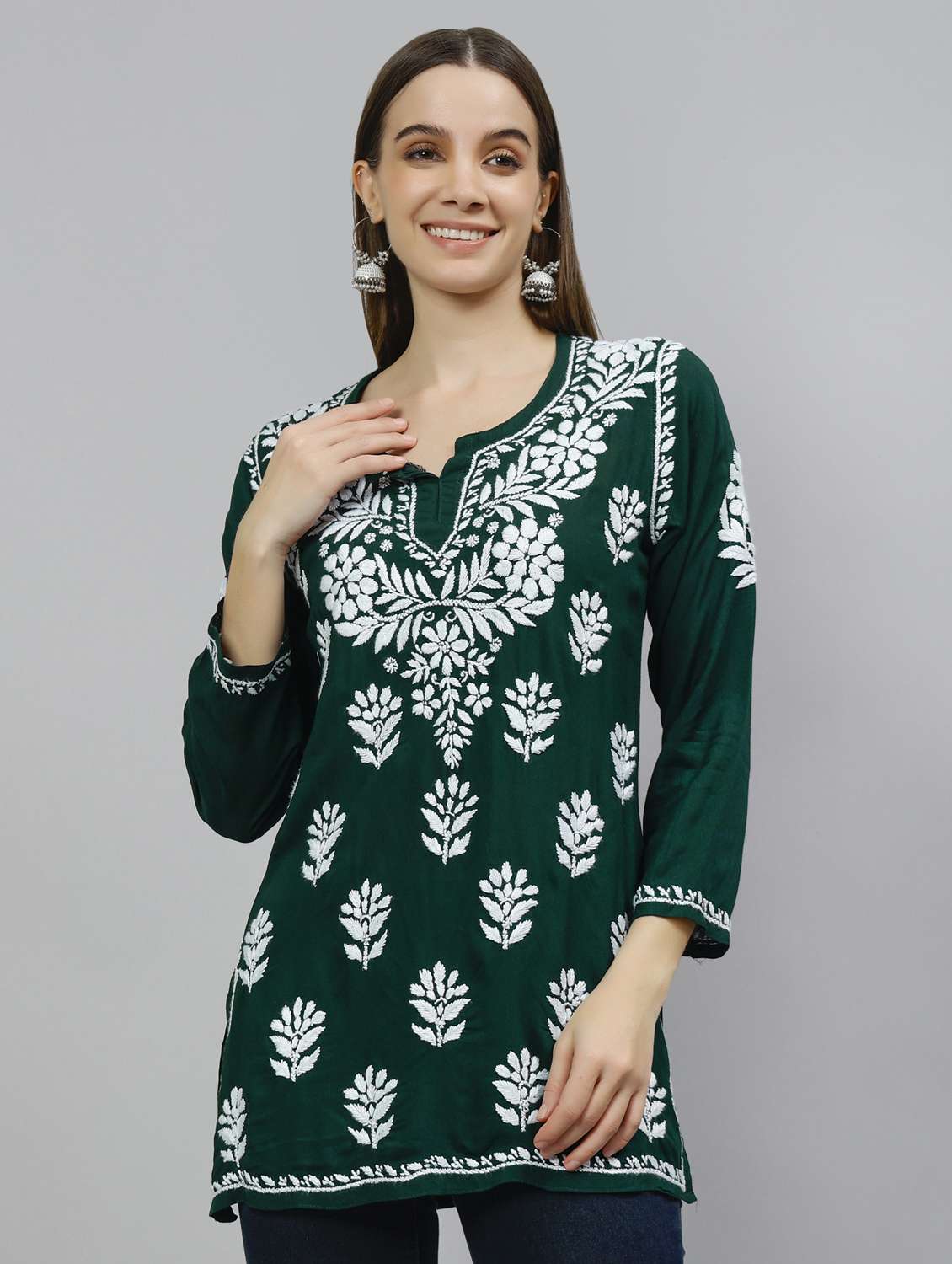 women three quarter sleeve straight kurti