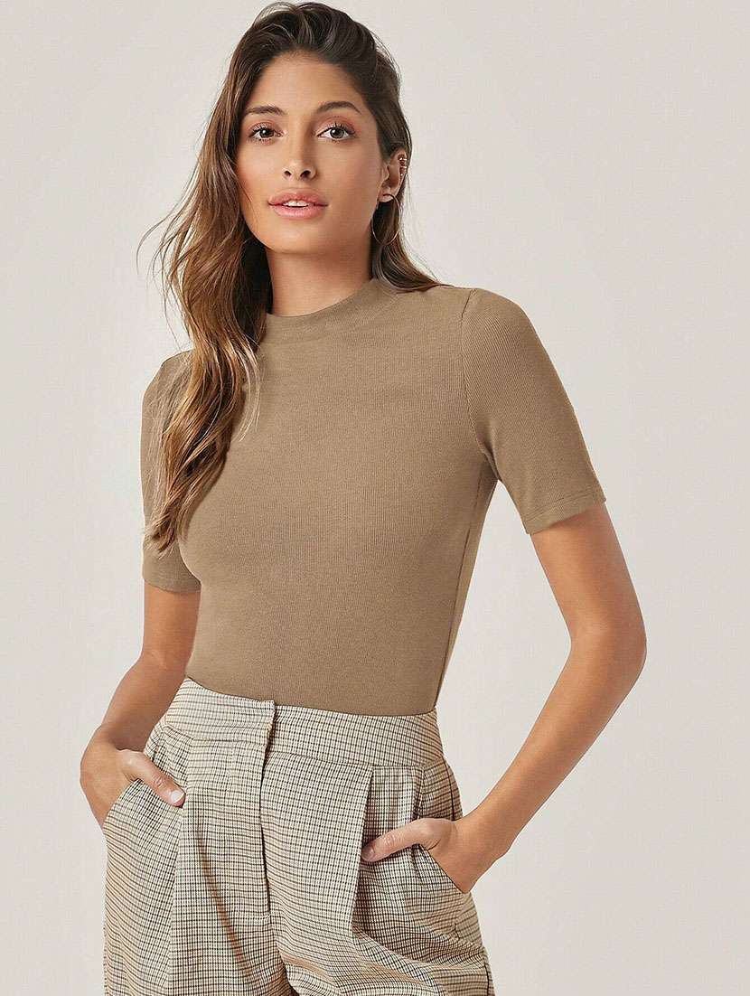 women solid crew neck top