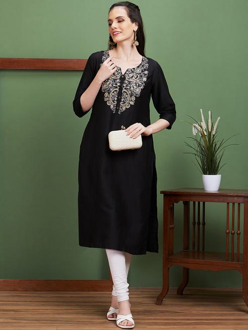 women black notch neck straight kurta - 20885393 - Standard Image - 0