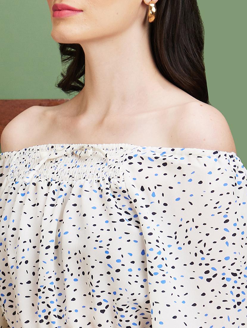 white printed crop top - 20885435 - Standard Image - 4