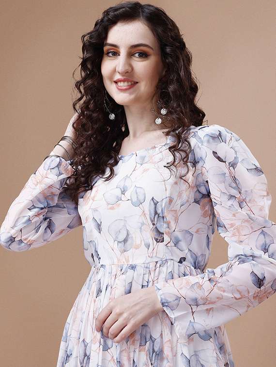 women white square neck kurta pant set with dupatta - 20893329 -  Standard Image - 4