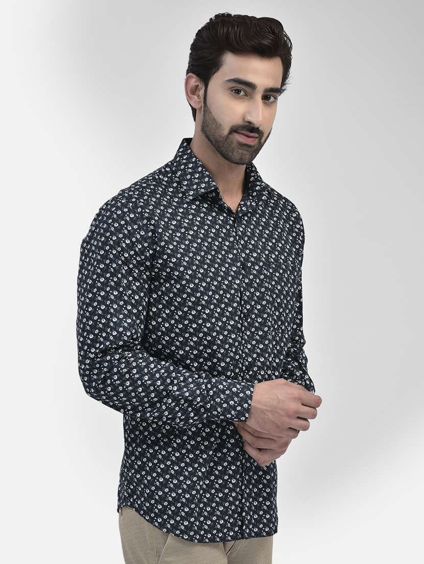 men collared long sleeve casual shirt - 20895162 -  Standard Image - 1