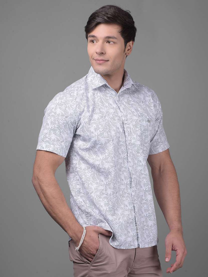 men collared short sleeve casual shirt - 20895213 -  Standard Image - 1