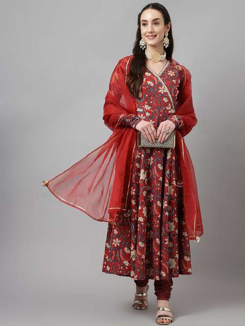 women red floral printed anarkali kurta churidaar set with dupatta - 20895404 - Standard Image - 0