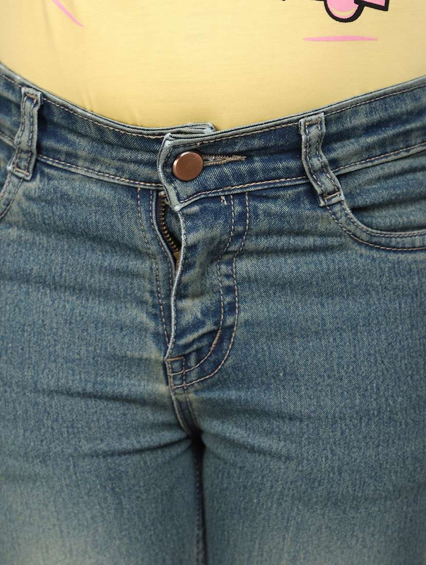 blue denim jean - 20901296 -  Standard Image - 4