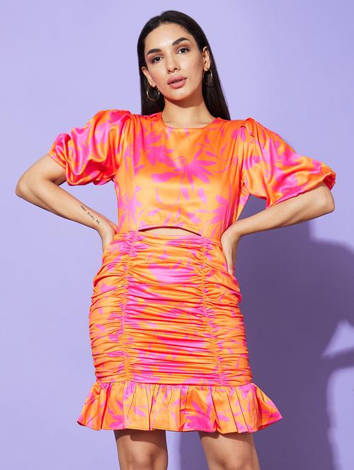 women's floral printed bodycon dress - 20901445 - Standard Image - 0