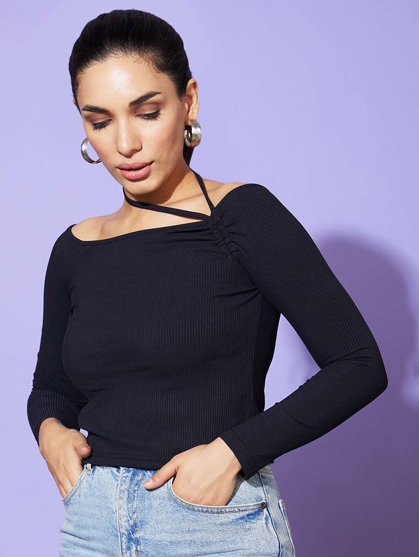 black solid regular top - 20901468 -  Standard Image - 1