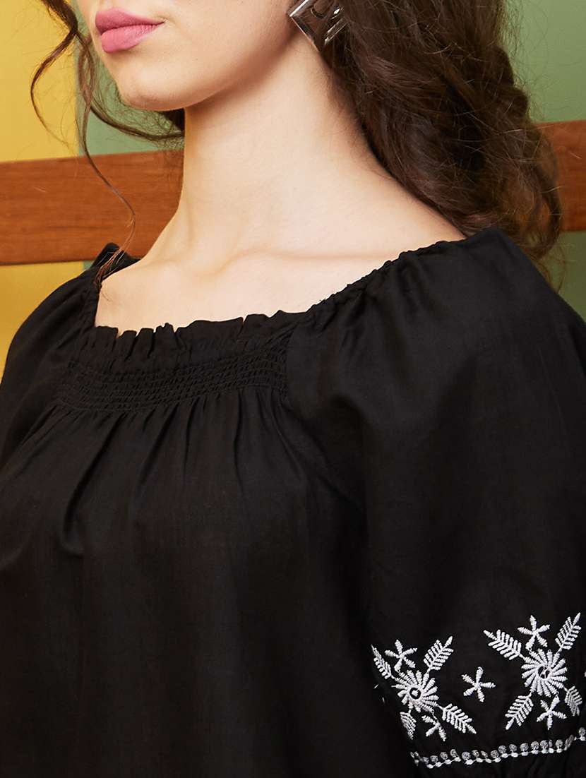 black embroidered regular tunic - 20911610 -  Standard Image - 4