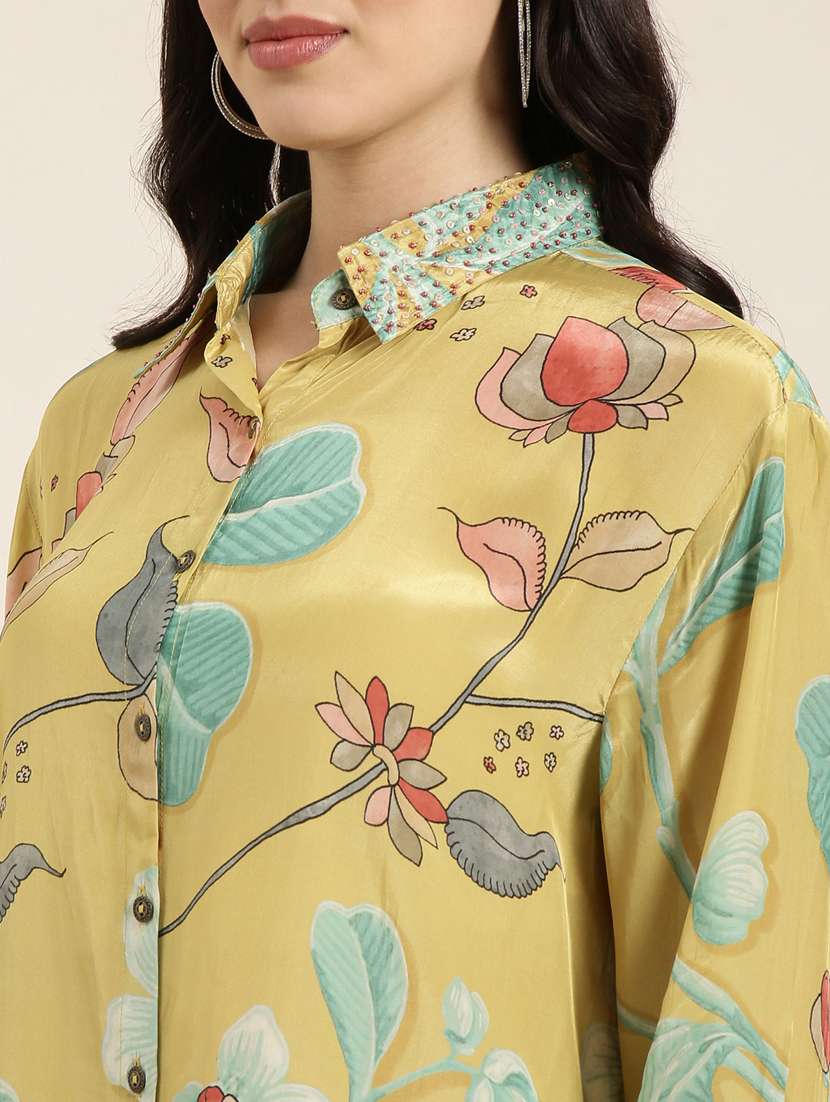 Women Green Floral Printed Shirt And Trouser Co Ord Set