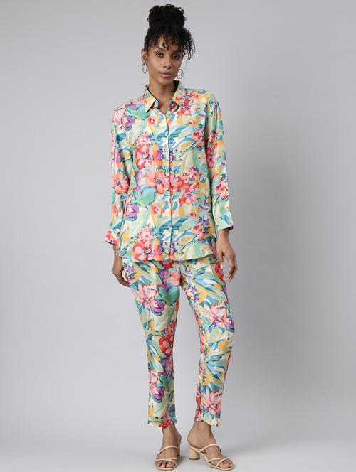 women floral print shirt and trouser co-ord set - 20913393 - Standard Image - 0