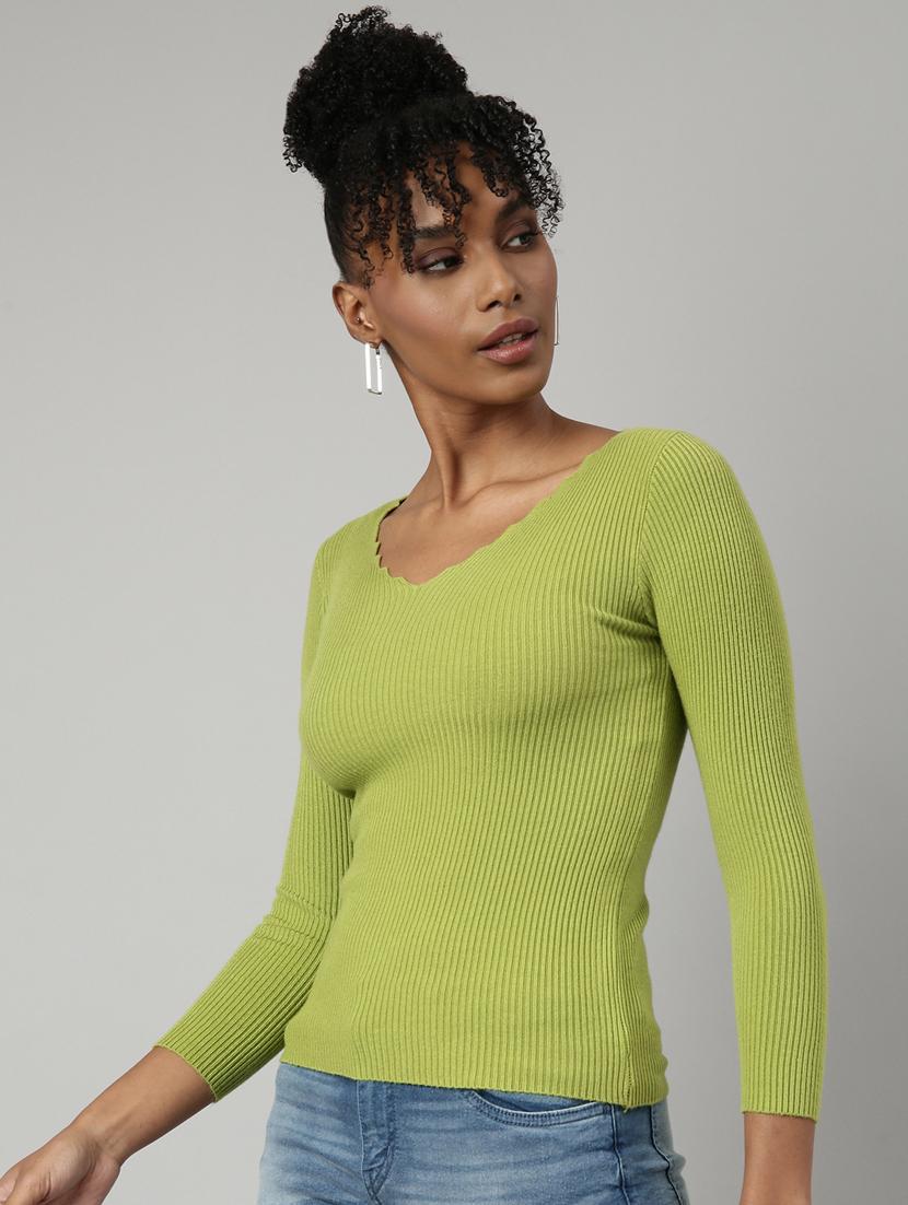 solid green detailed regular top - 20928688 - Standard Image - 1
