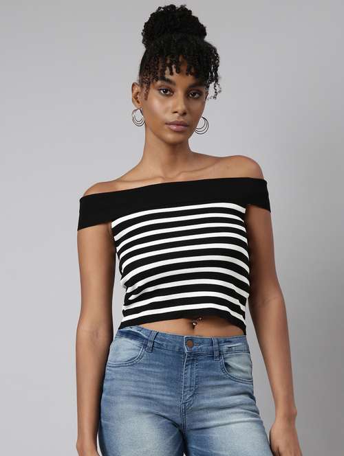 women's off-shoulder crop top - 20928791 - Standard Image - 0