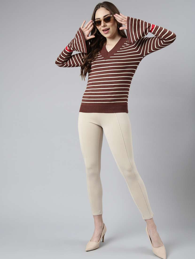 women's v-neck regular top - 20928840 - Standard Image - 4