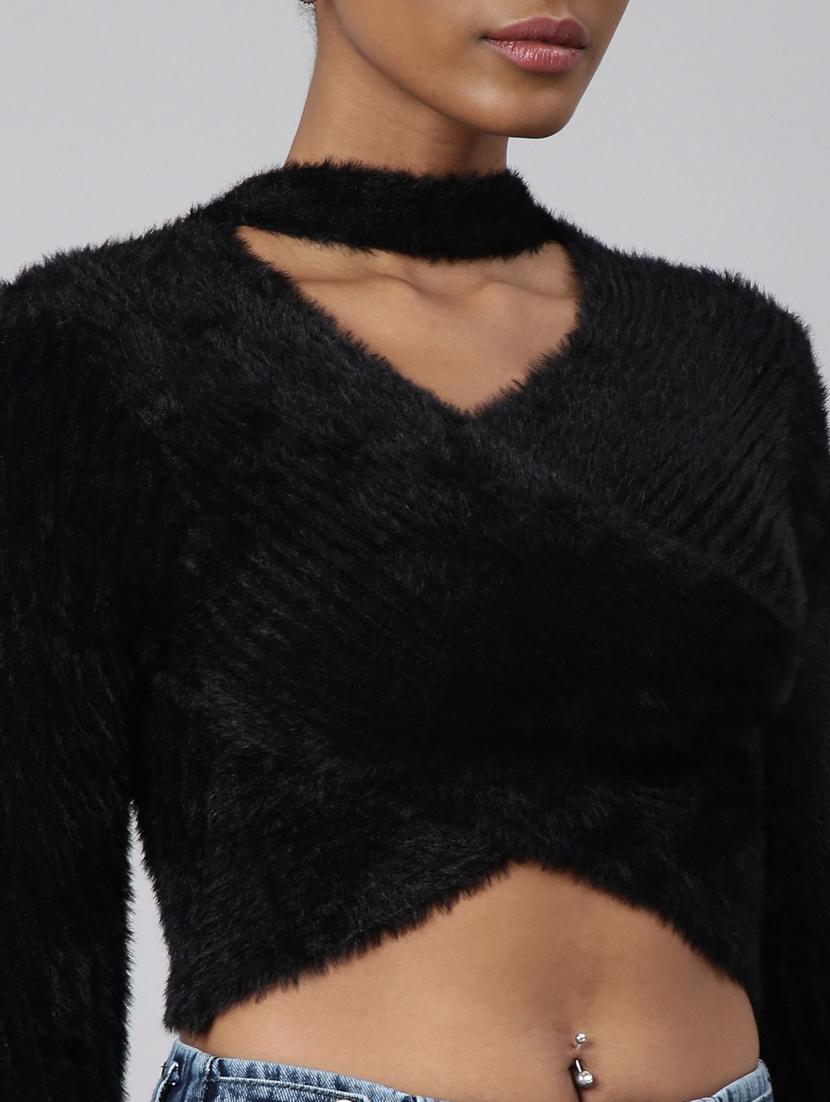 women's v-neck crop top - 20928856 - Standard Image - 6