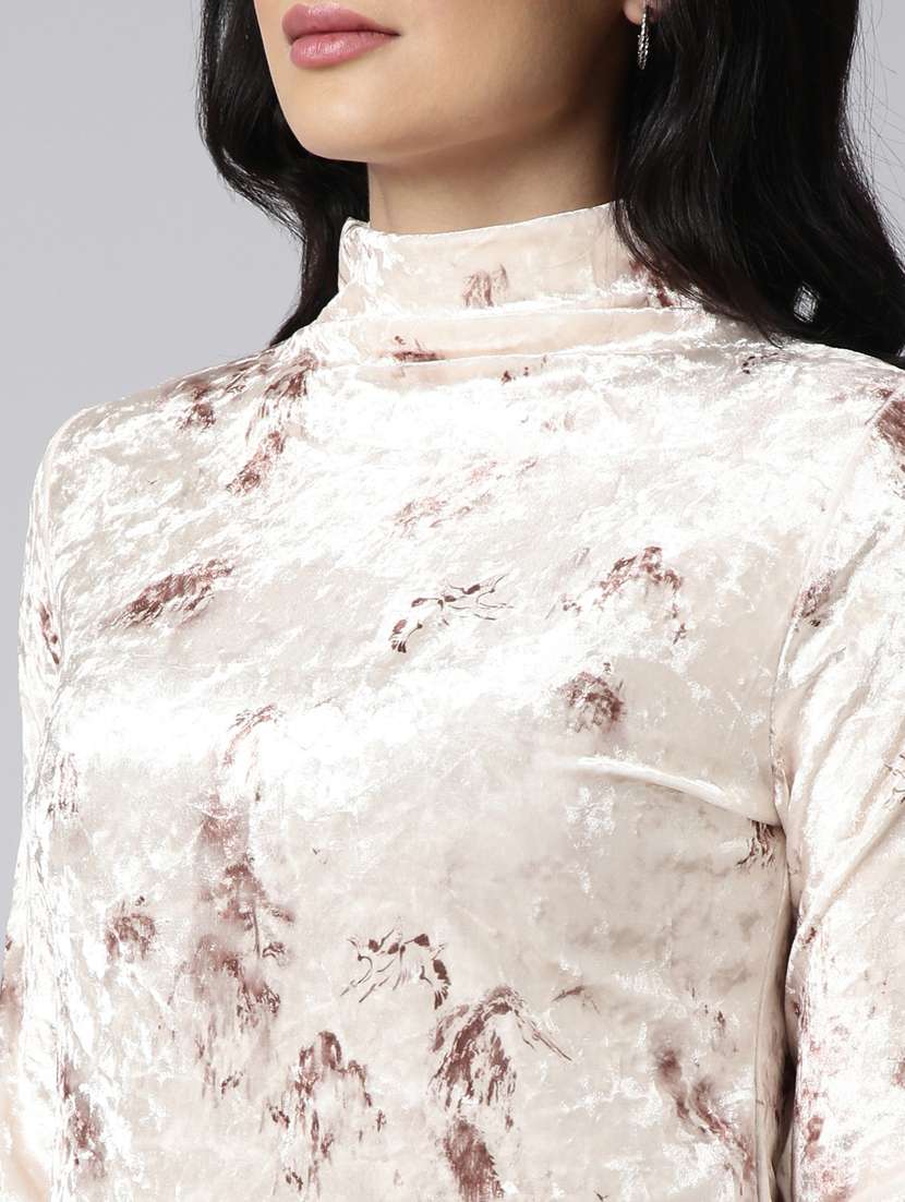 cream self design detailed regular top - 20928972 -  Standard Image - 6
