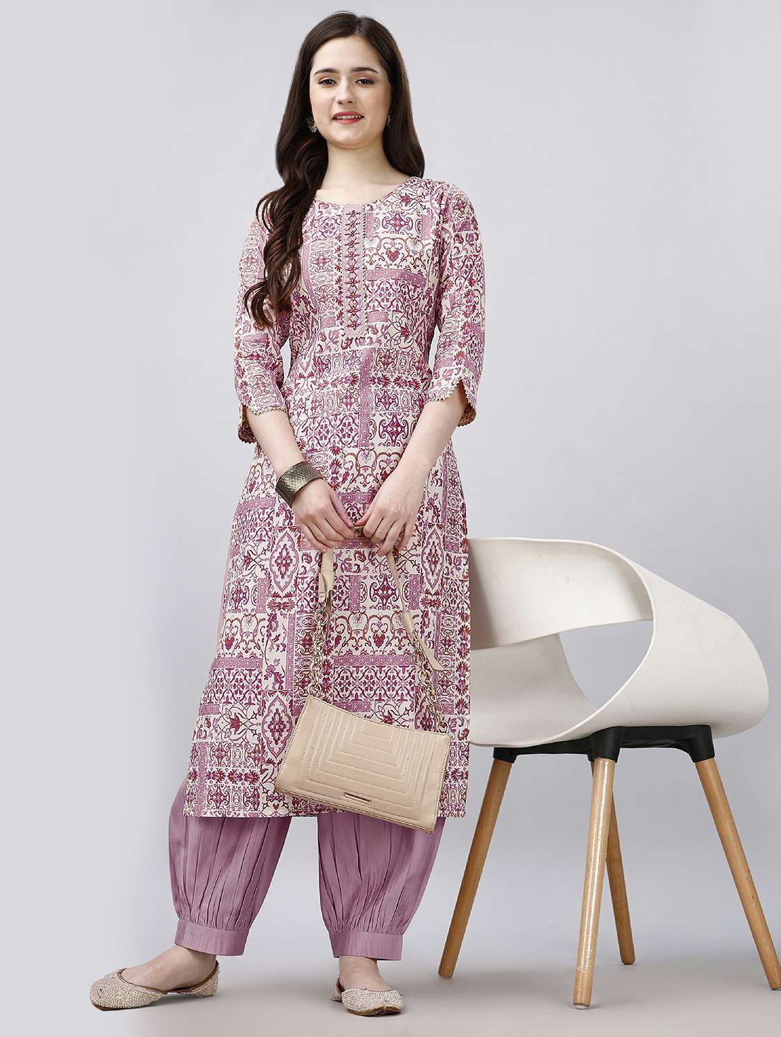 women mauve round neck kurta salwar set