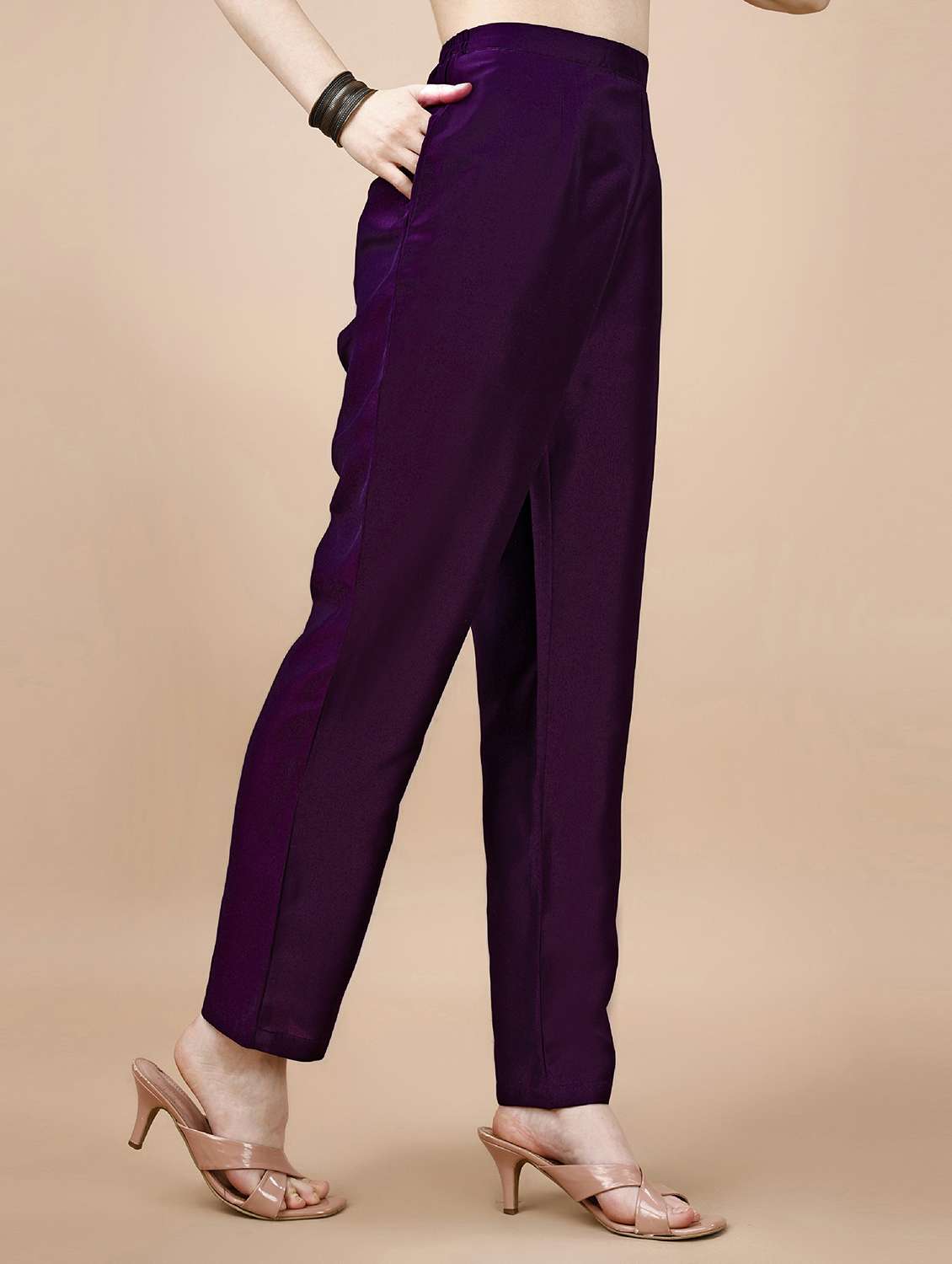 women purple solid v neck kurta pant set - 20929890 -  Standard Image - 4