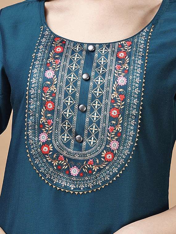 women placement print kurta pant set with dupatta - 20929898 - Standard Image - 4
