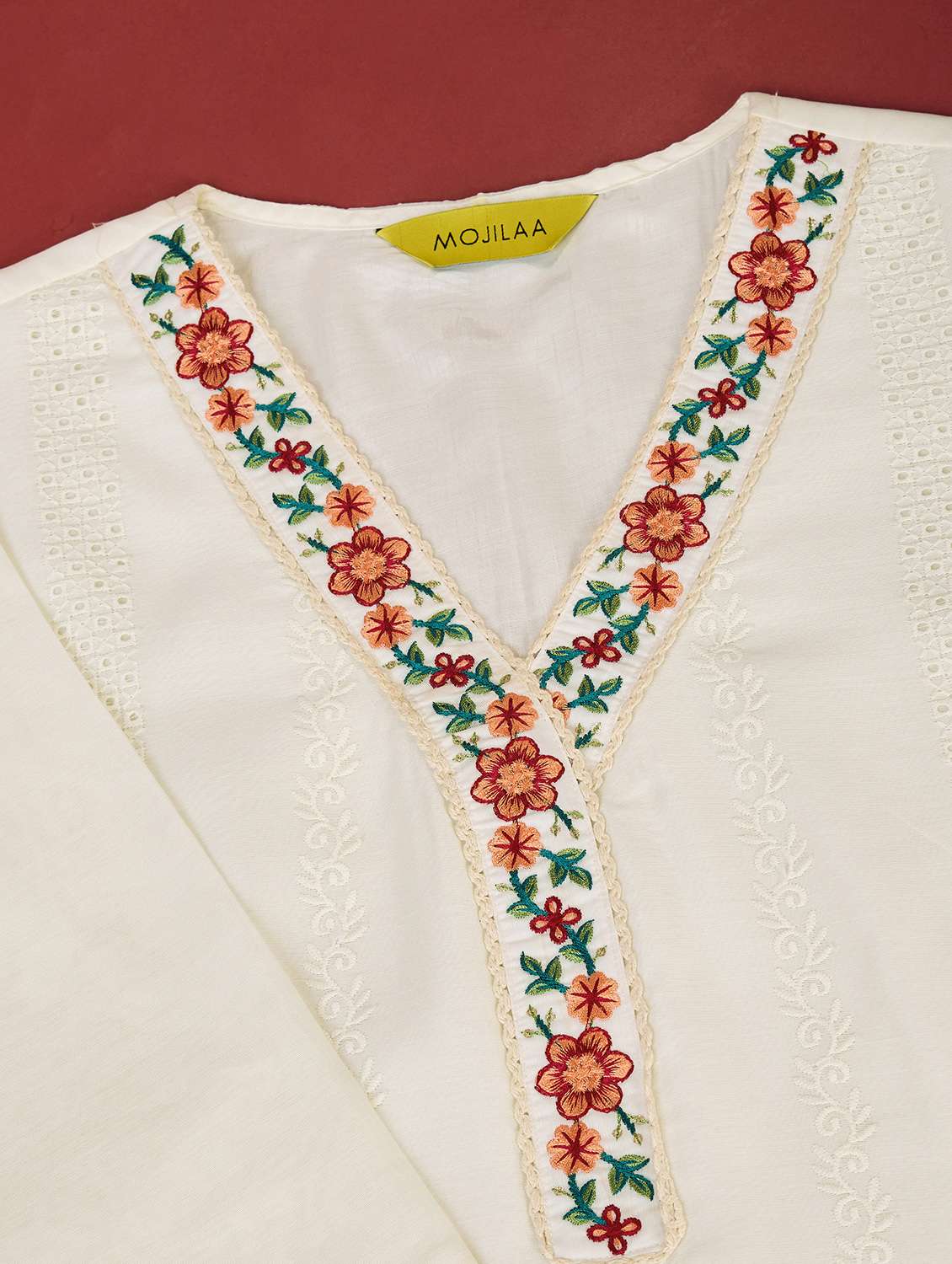 women off-white v neck kurta pant set with dupatta set - 20929910 -  Standard Image - 6