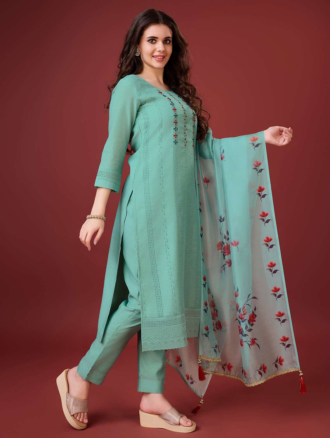 women embroidered kurta pant set with dupatta - 20929915 -  Standard Image - 1