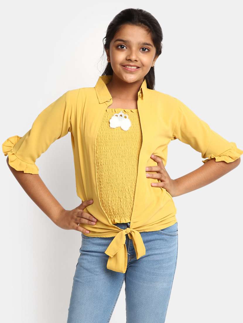 women solid collared top