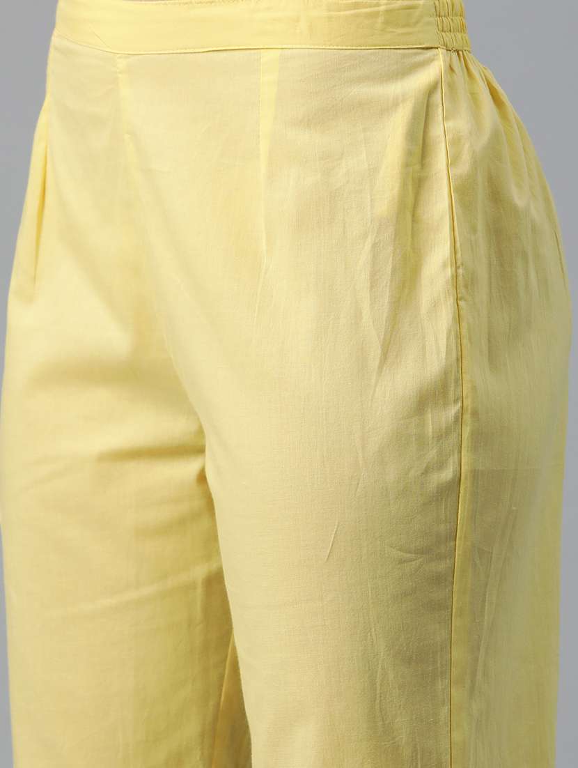 women three quarter sleeve kurta pant with dupatta set - 20930572 - Standard Image - 4
