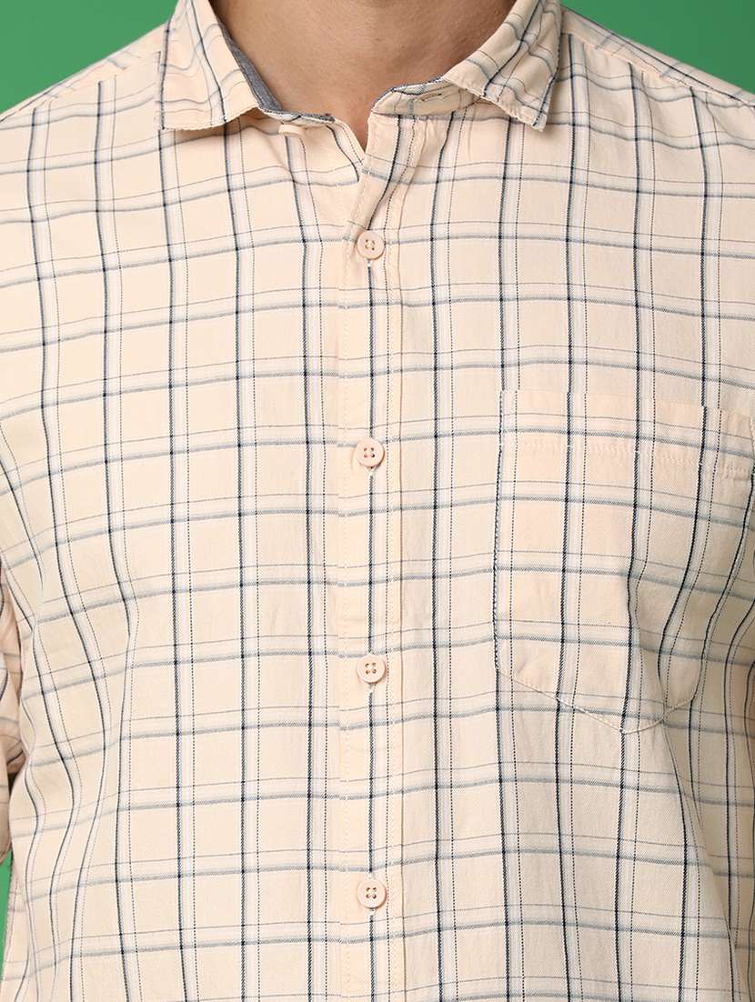 men checks collared casual shirt - 20930693 -  Standard Image - 4