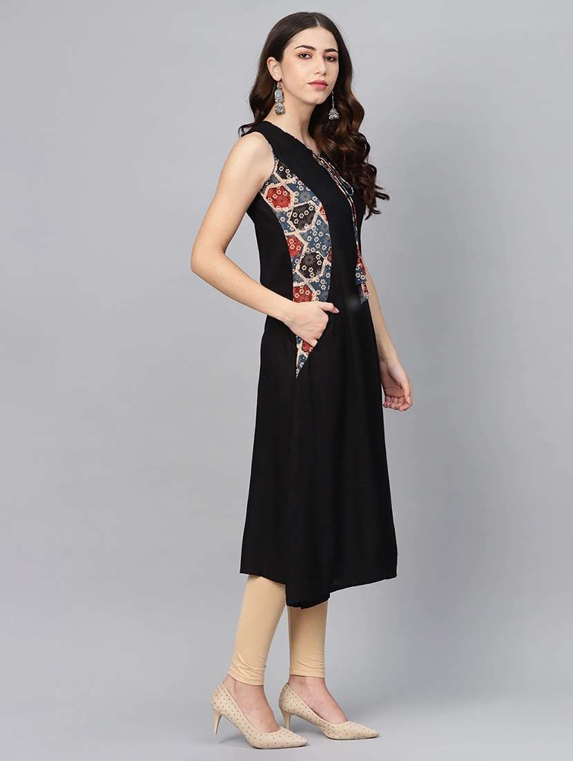 women placement print sleeveless a-line kurta - 20930860 -  Standard Image - 1