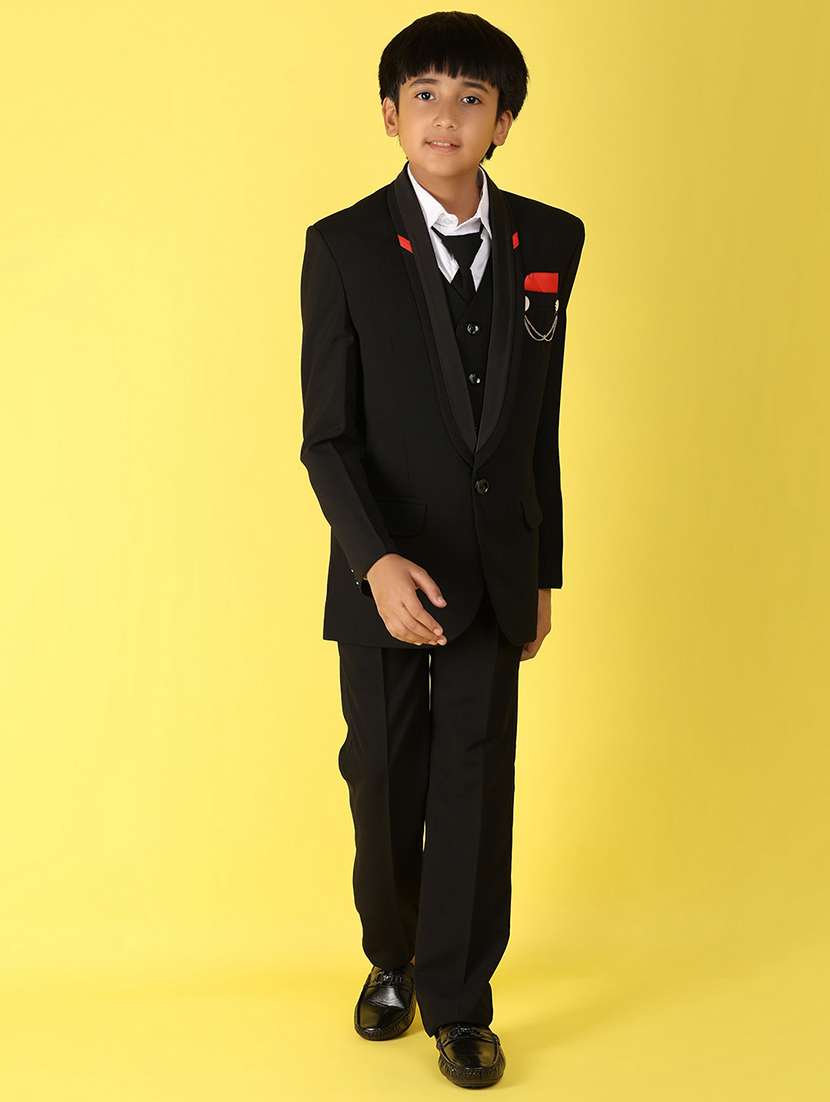 boys black solid suit set