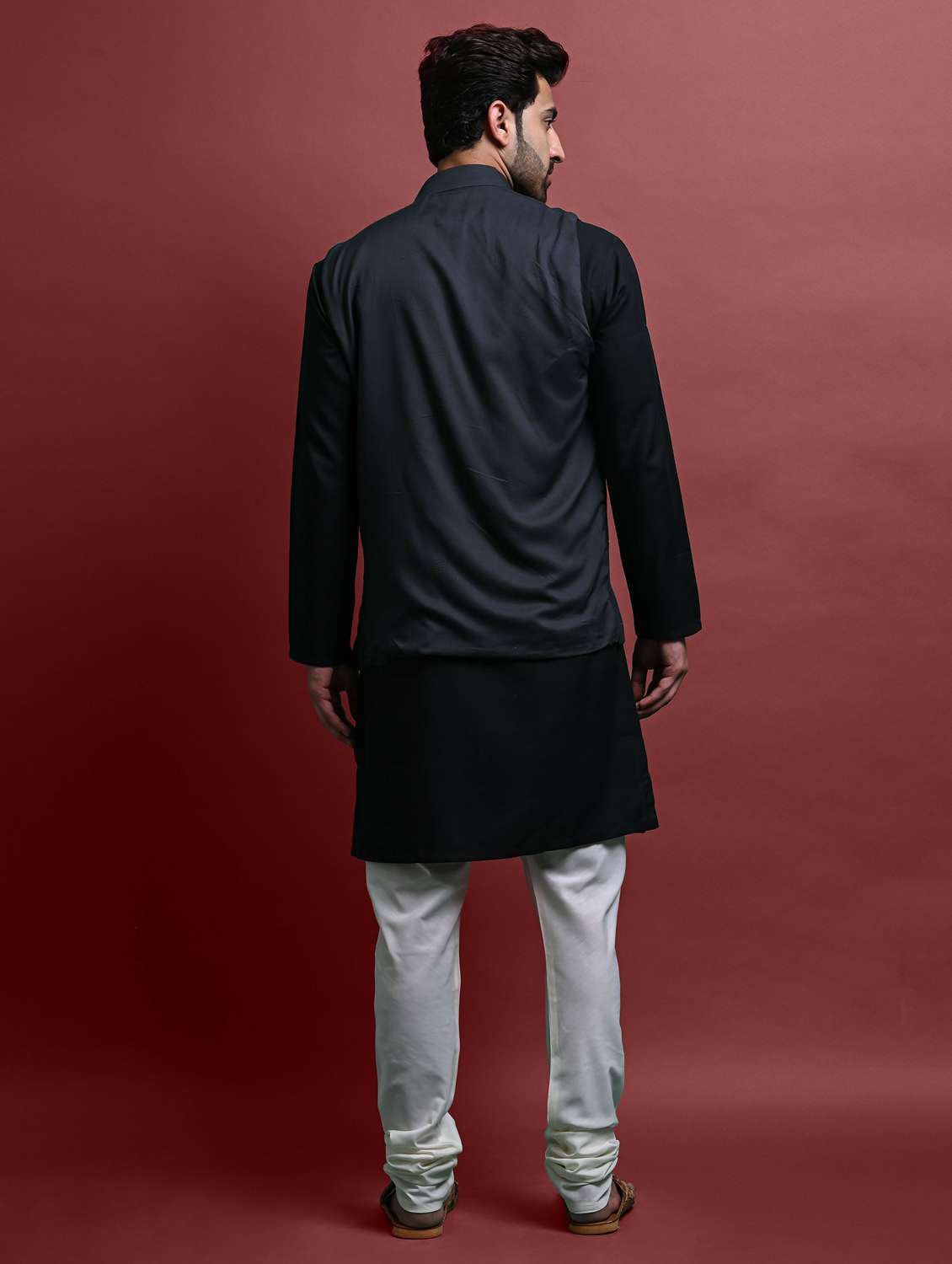 men's embroidered kurta churidar with jacket set - 20942903 -  Standard Image - 1