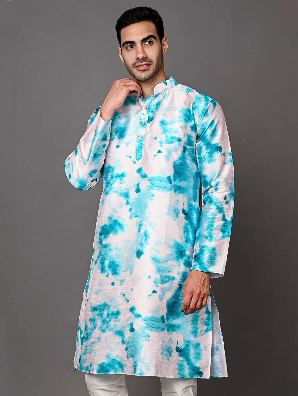 men light blue mandarin neck long kurtas