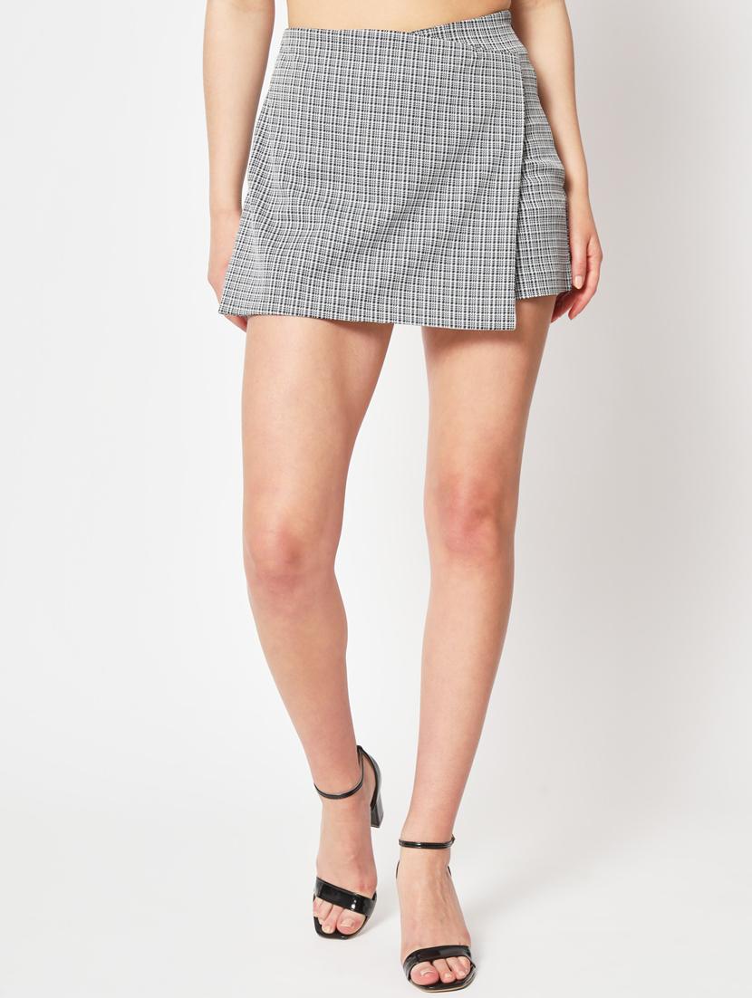 black polyester layered skirts - 20945424 - Zoom Image - 0